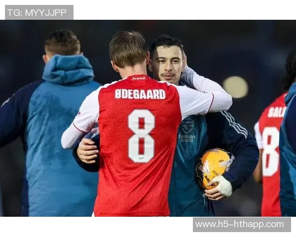 马丁内利首次上演帽子戏法荣膺阿森纳本场最佳球员